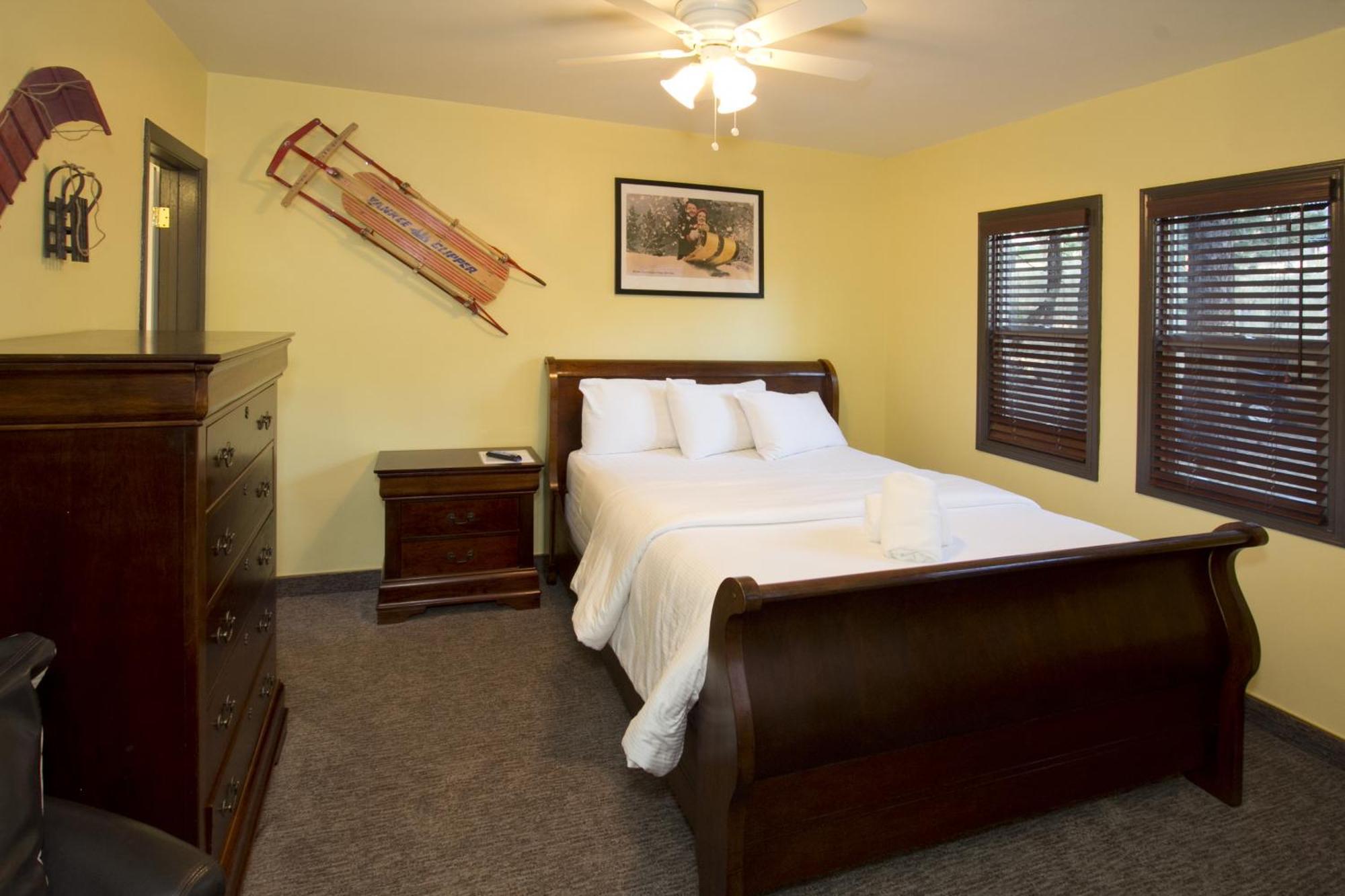 Holiday Haus Mammoth Lakes Ruang foto