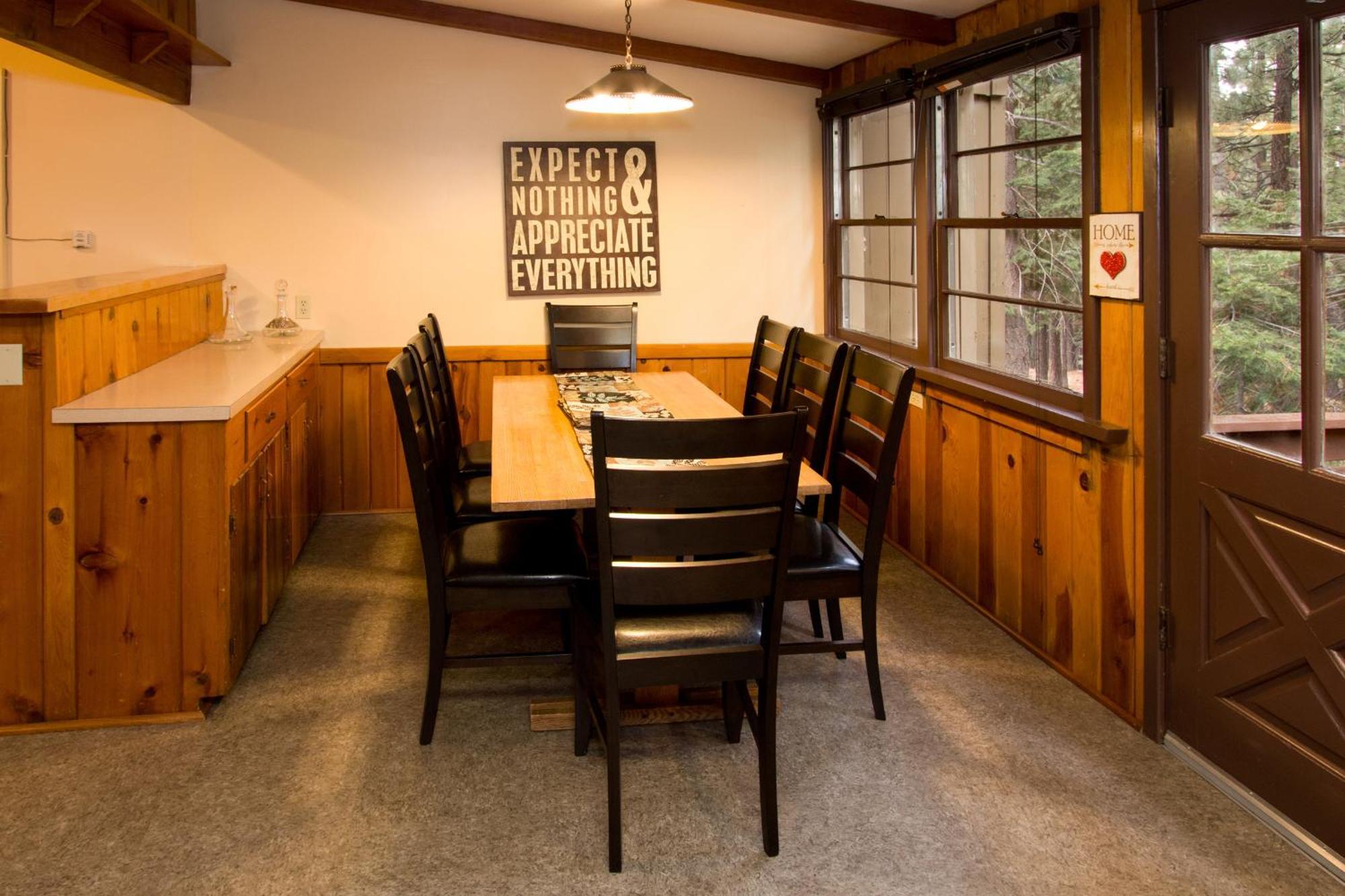 Holiday Haus Mammoth Lakes Ruang foto