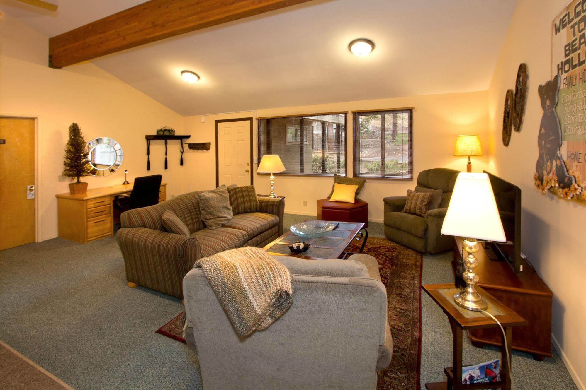 Holiday Haus Mammoth Lakes Bagian luar foto